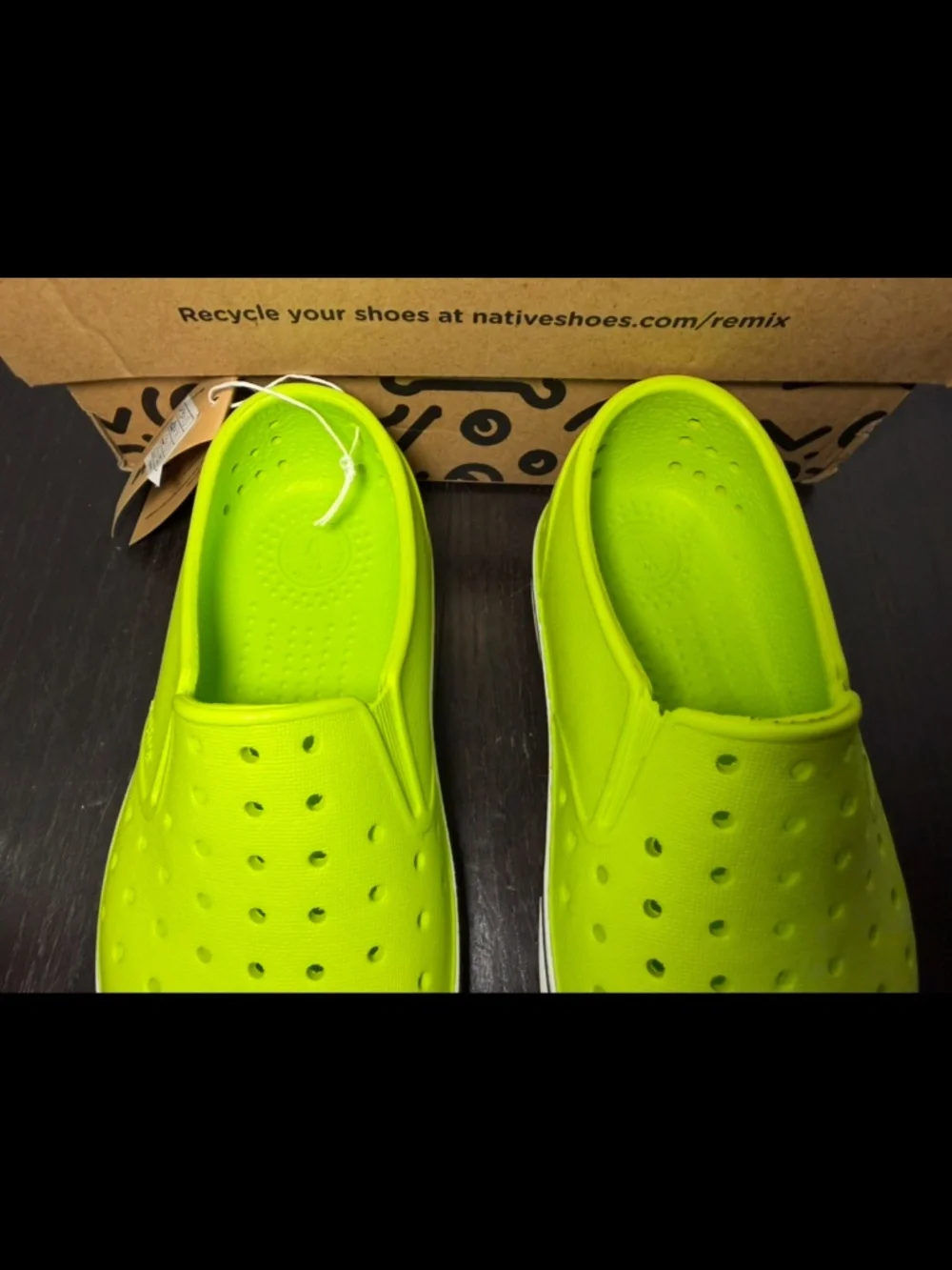 Native Miles Slip On Shoes Chartreuse/Shell White Little Kids/Toddler C12